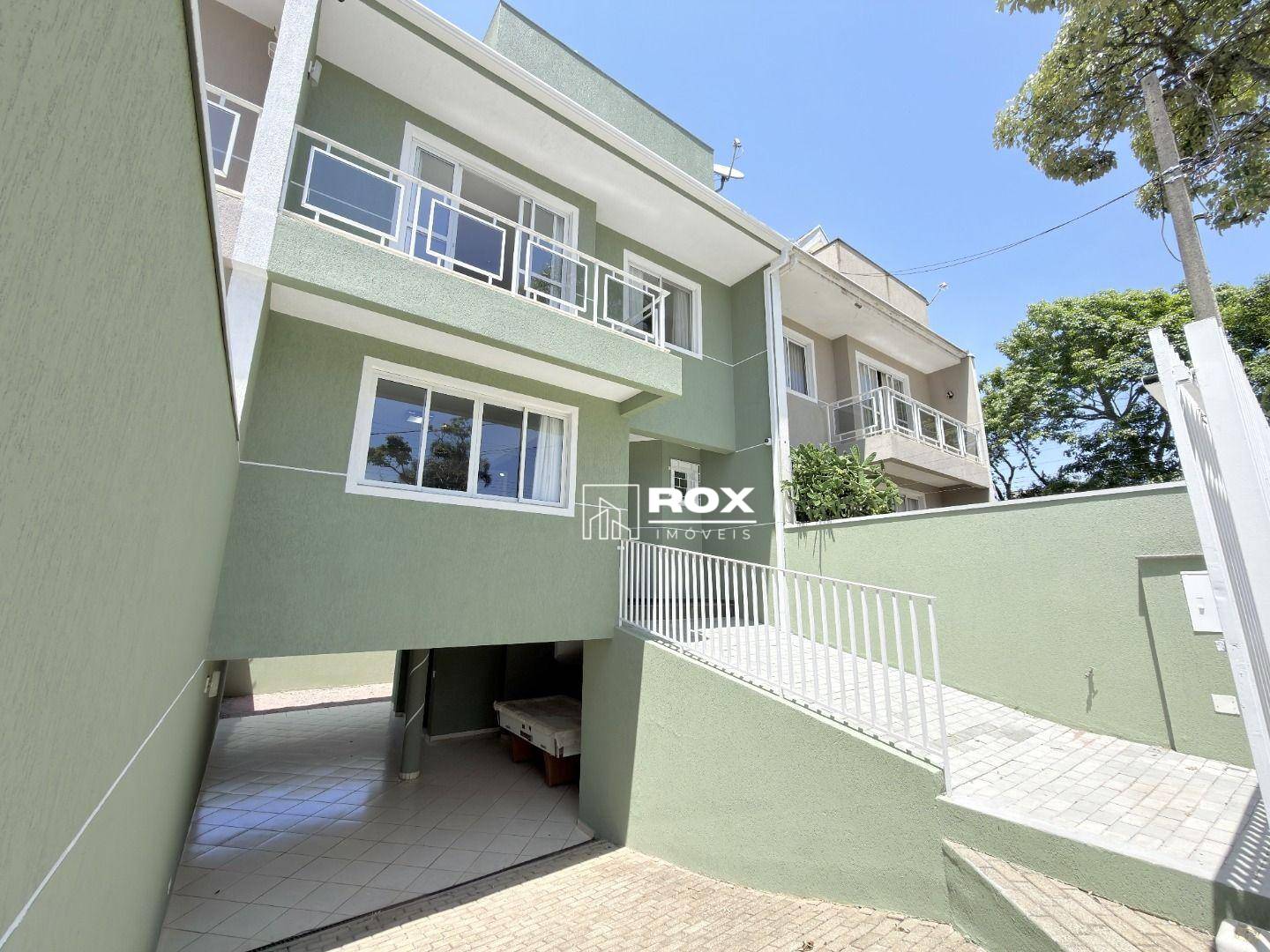 Sobrado, 3 quartos, 287 m² - Foto 1