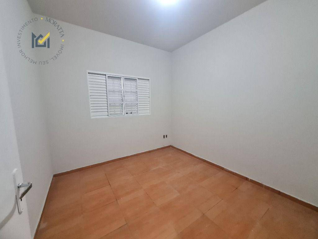 Casa à venda com 4 quartos, 100m² - Foto 5