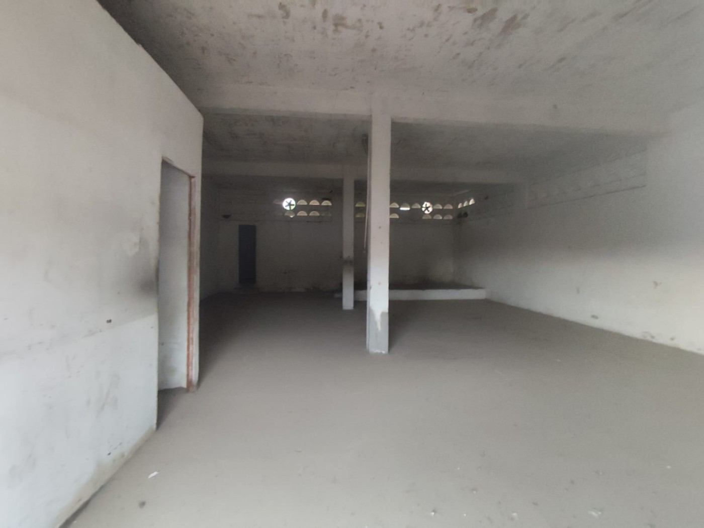 Prédio Inteiro para alugar, 110m² - Foto 2