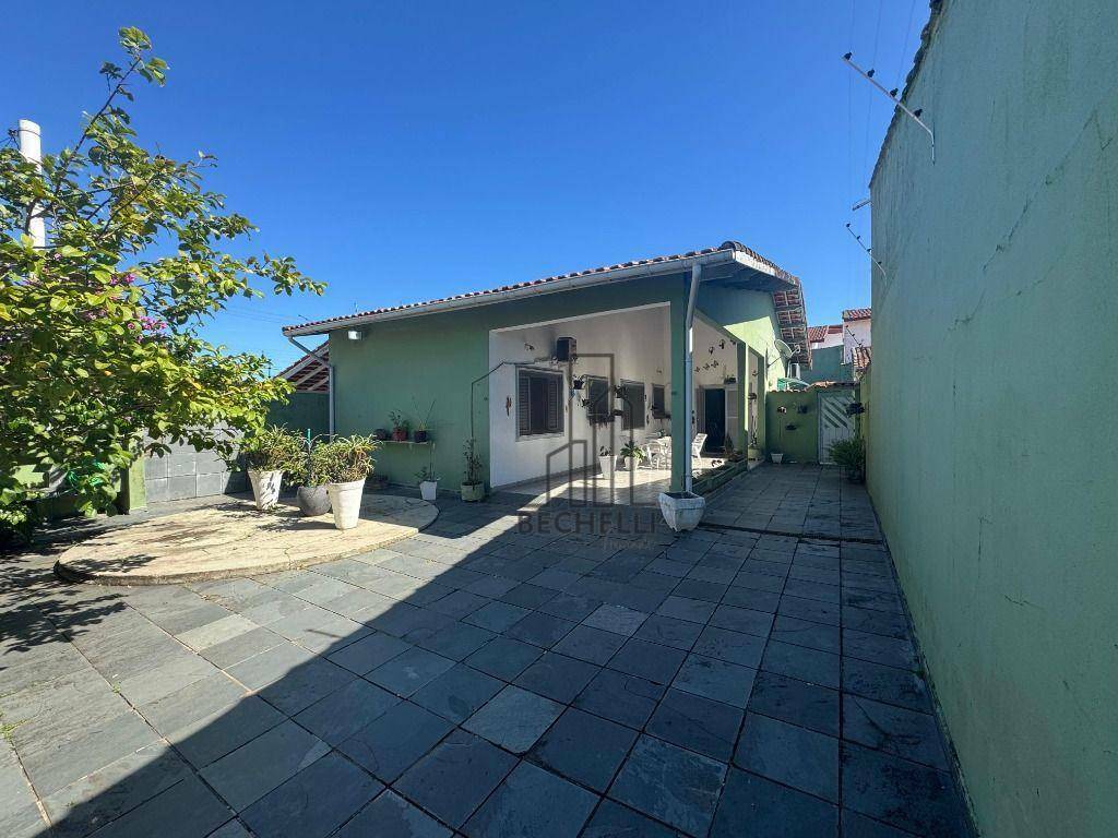 Casa para alugar com 2 quartos, 143m² - Foto 18