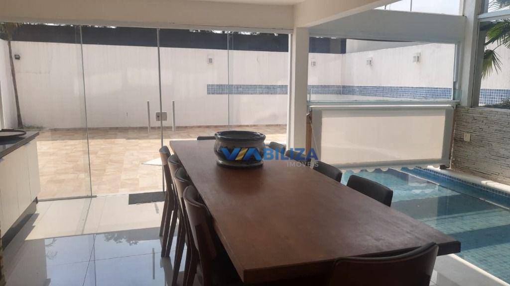 Sobrado à venda e aluguel com 4 quartos, 380m² - Foto 2