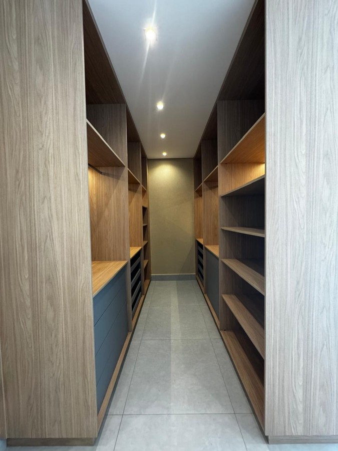 Casa de Condomínio para alugar com 3 quartos, 258m² - Foto 11