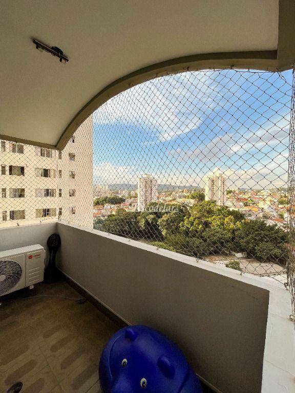 Apartamento à venda com 3 quartos, 200m² - Foto 45