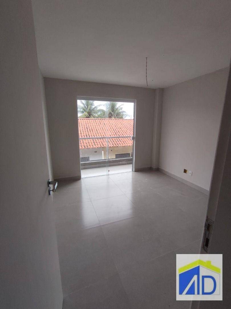 Casa à venda com 2 quartos, 90m² - Foto 1