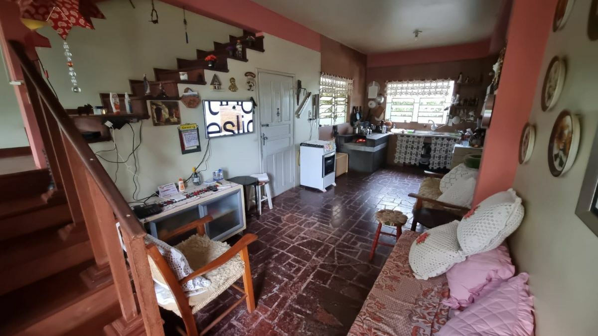 Chácara à venda com 4 quartos, 300m² - Foto 9