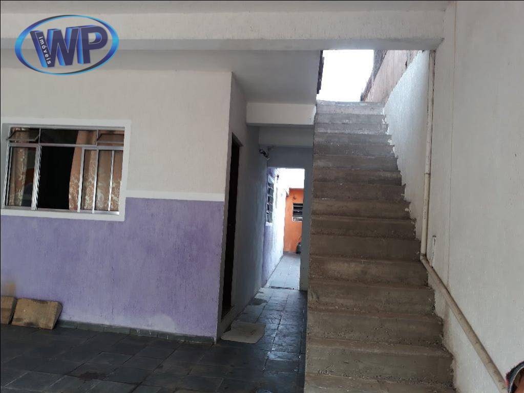 Casa à venda com 4 quartos, 200m² - Foto 9