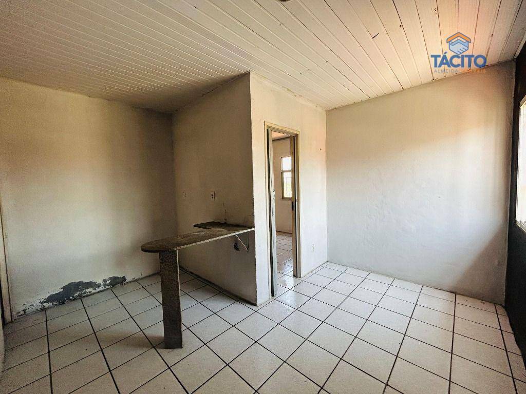 Apartamento à venda com 2 quartos, 80m² - Foto 7