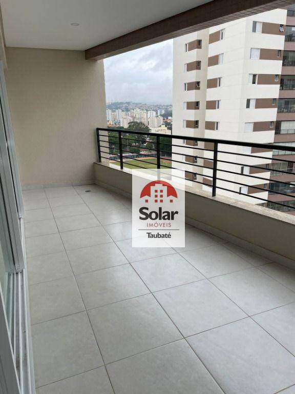 Apartamento à venda com 3 quartos, 155m² - Foto 2