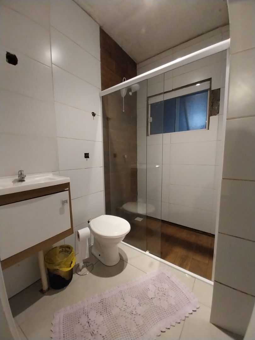 Casa à venda com 6 quartos, 279m² - Foto 14