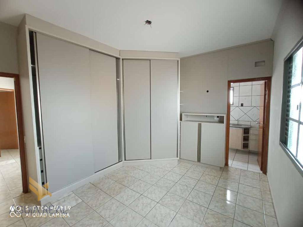 Sobrado à venda com 3 quartos, 152m² - Foto 4