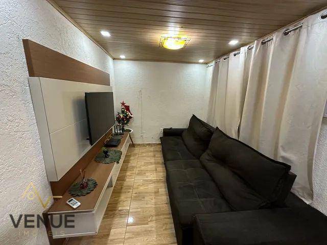 Casa à venda com 2 quartos, 130m² - Foto 1