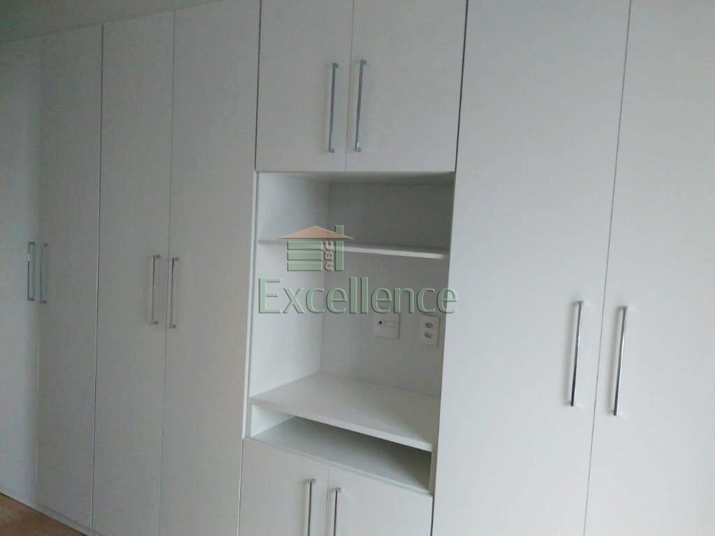 Apartamento para alugar com 3 quartos, 82m² - Foto 9