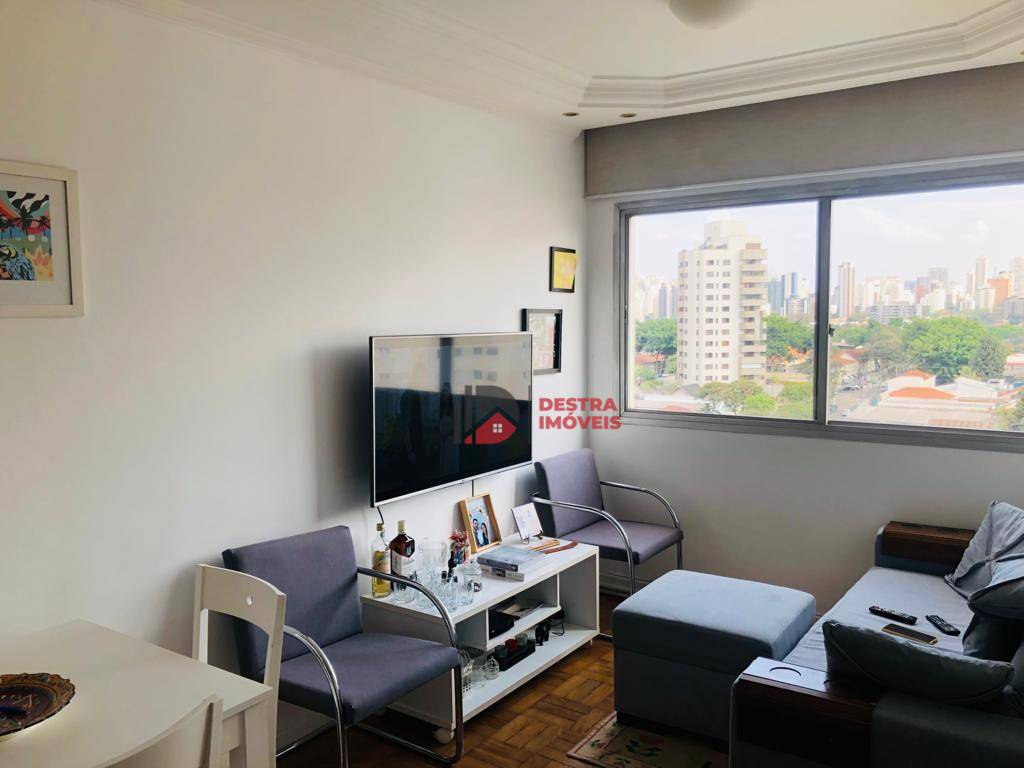 Apartamento à venda com 1 quarto, 45m² - Foto 12