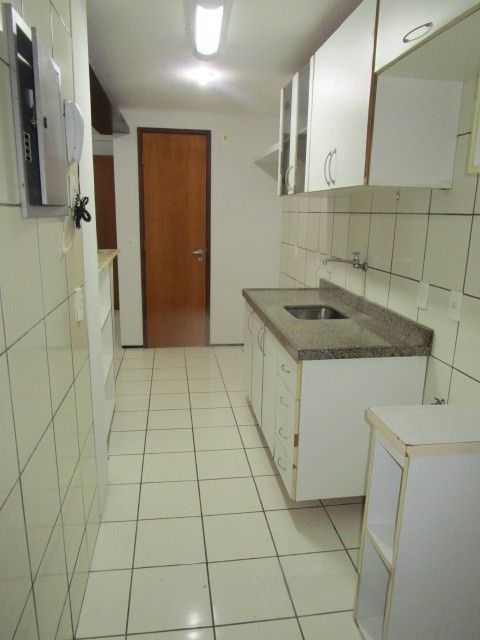 Apartamento à venda com 2 quartos, 65m² - Foto 9