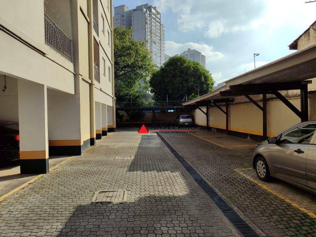 Apartamento para alugar com 3 quartos, 65m² - Foto 11
