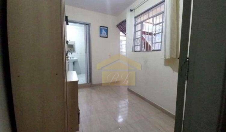 Sobrado à venda com 3 quartos, 95m² - Foto 13