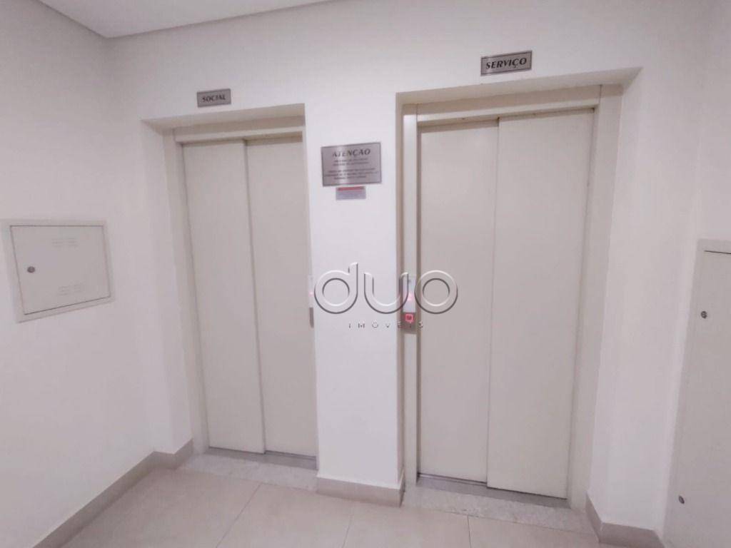 Apartamento para alugar com 3 quartos, 140m² - Foto 28