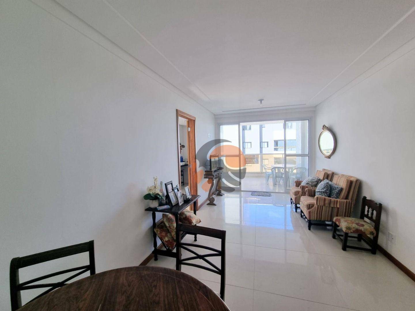 Apartamento para alugar com 4 quartos, 130m² - Foto 5