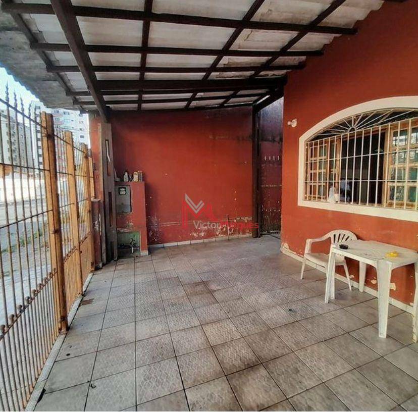 Casa à venda com 3 quartos, 140m² - Foto 9