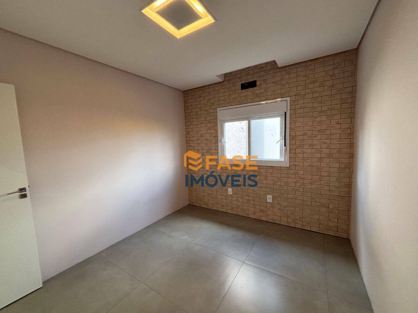 Casa à venda com 3 quartos, 160m² - Foto 17