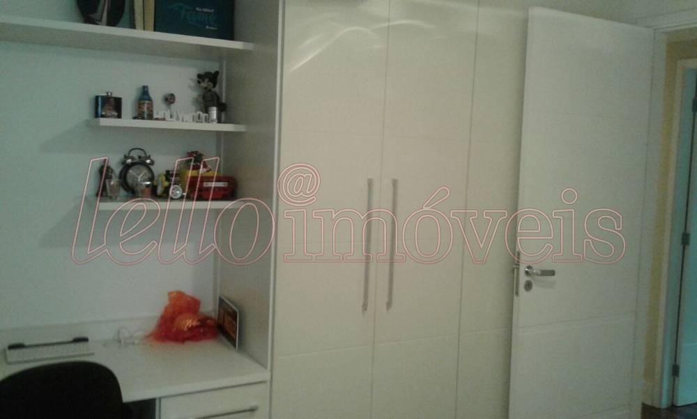 Apartamento à venda com 4 quartos, 240m² - Foto 15