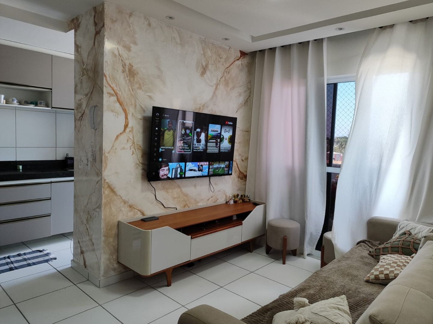 Apartamento à venda com 3 quartos, 73m² - Foto 2