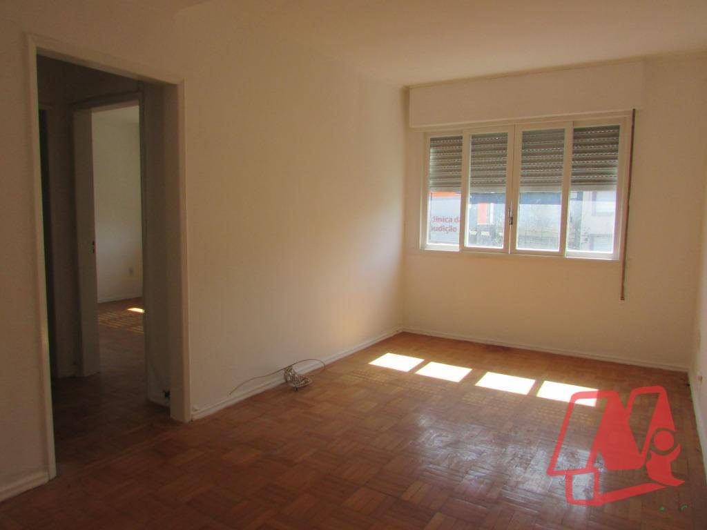 Apartamento à venda com 2 quartos, 67m² - Foto 2