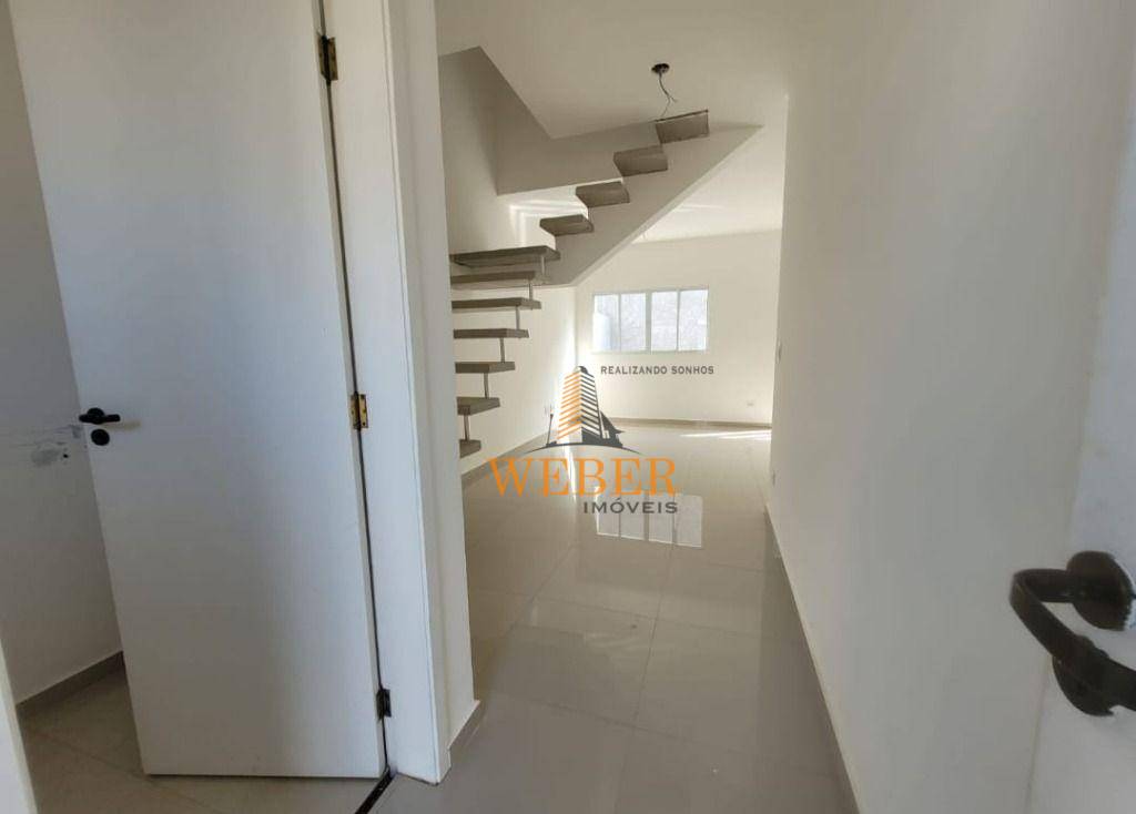 Sobrado à venda e aluguel com 3 quartos, 89m² - Foto 4