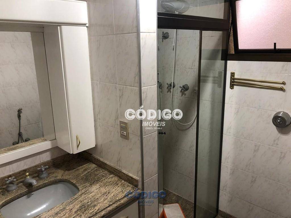 Apartamento à venda com 3 quartos, 146m² - Foto 24