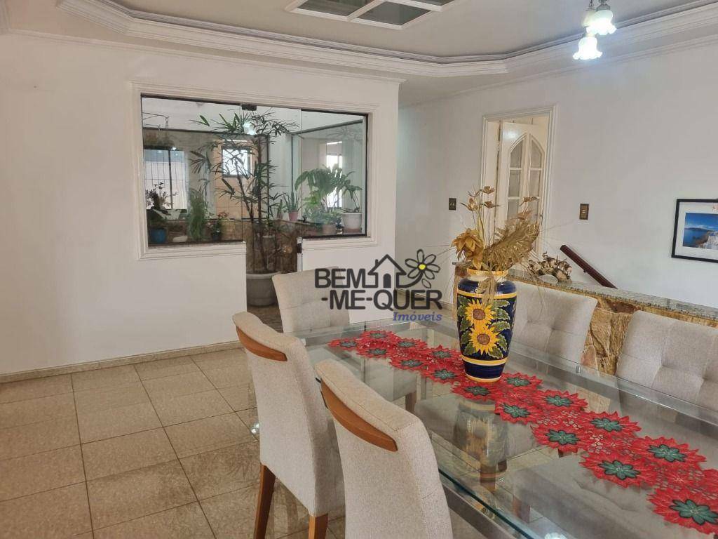 Casa à venda com 4 quartos, 300m² - Foto 6