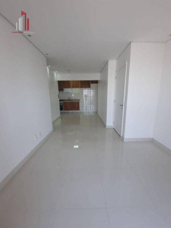 Apartamento à venda com 2 quartos, 60m² - Foto 4