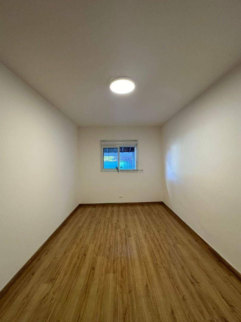 Casa à venda com 3 quartos, 123m² - Foto 11