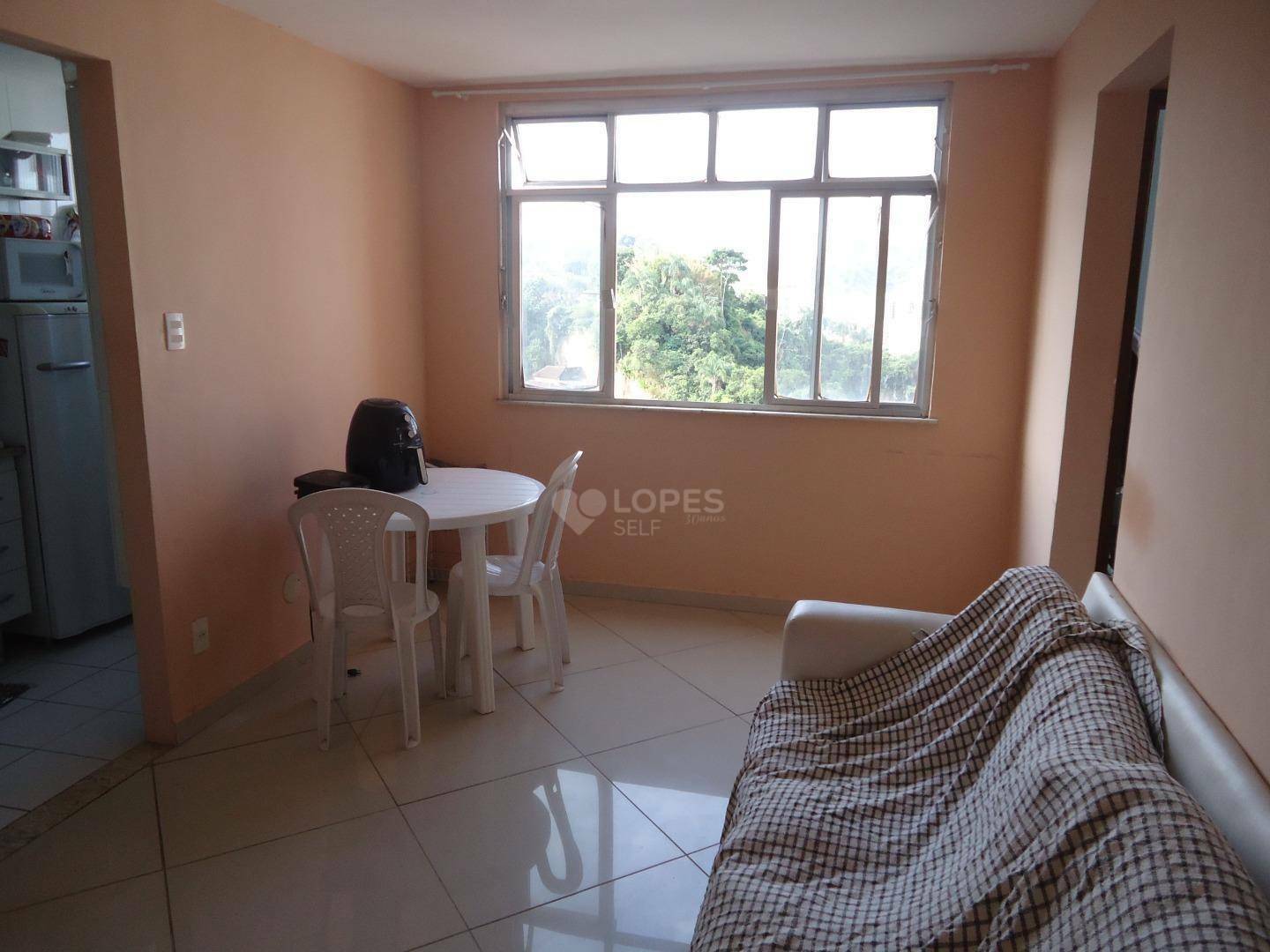 Apartamento à venda com 2 quartos, 55m² - Foto 1