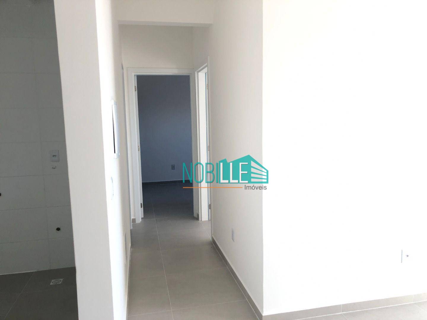 Apartamento à venda com 2 quartos, 62m² - Foto 13