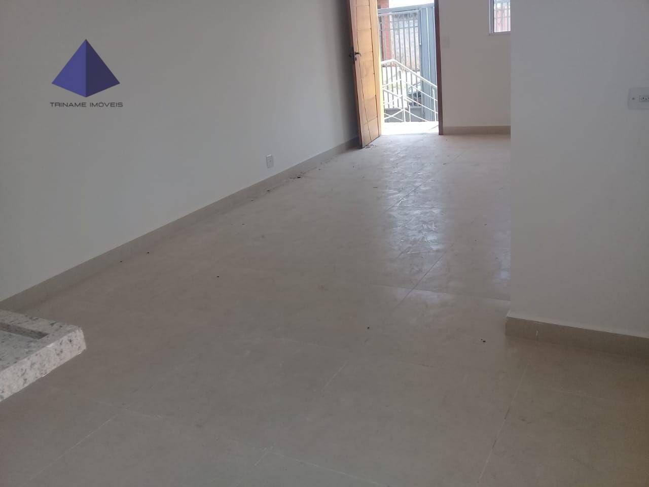 Casa à venda com 2 quartos, 55m² - Foto 3