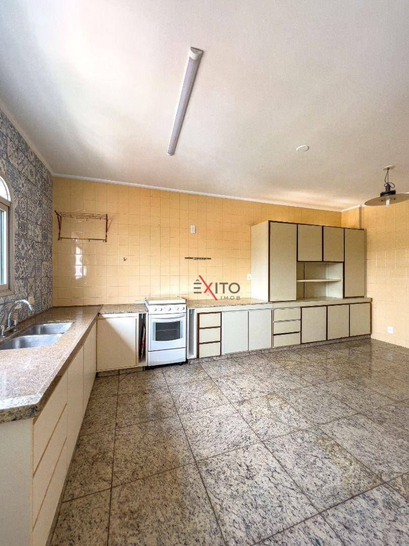 Apartamento à venda com 3 quartos, 260m² - Foto 16