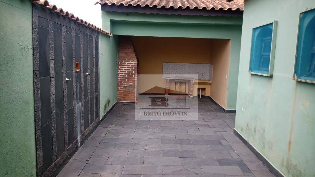 Casa à venda com 2 quartos, 130m² - Foto 27