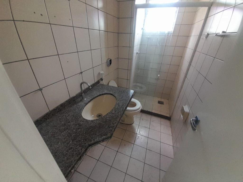 Apartamento para alugar com 3 quartos, 95m² - Foto 20