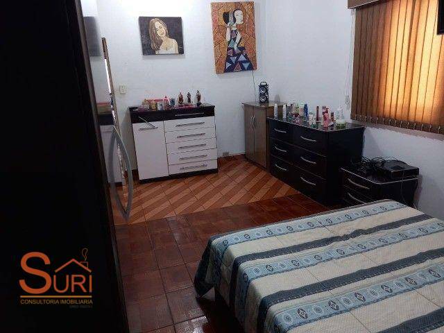 Sobrado à venda com 5 quartos, 125m² - Foto 2