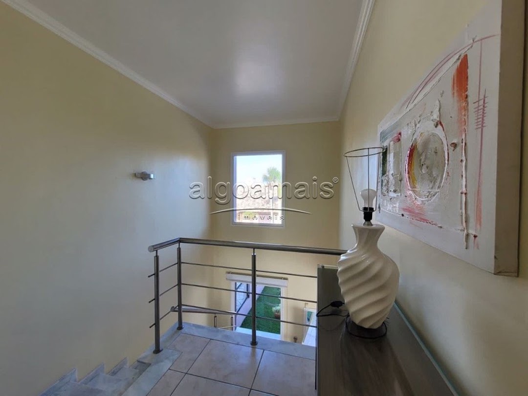 Casa à venda com 6 quartos, 409m² - Foto 16