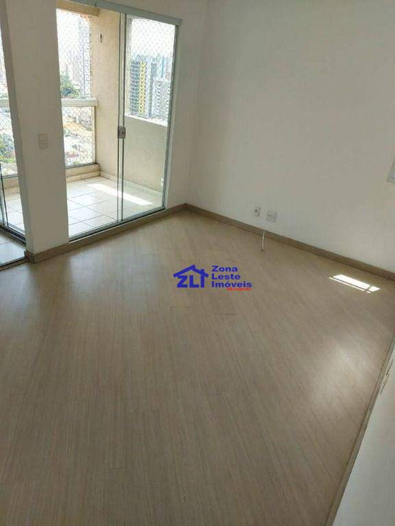 Apartamento à venda com 3 quartos, 59m² - Foto 2