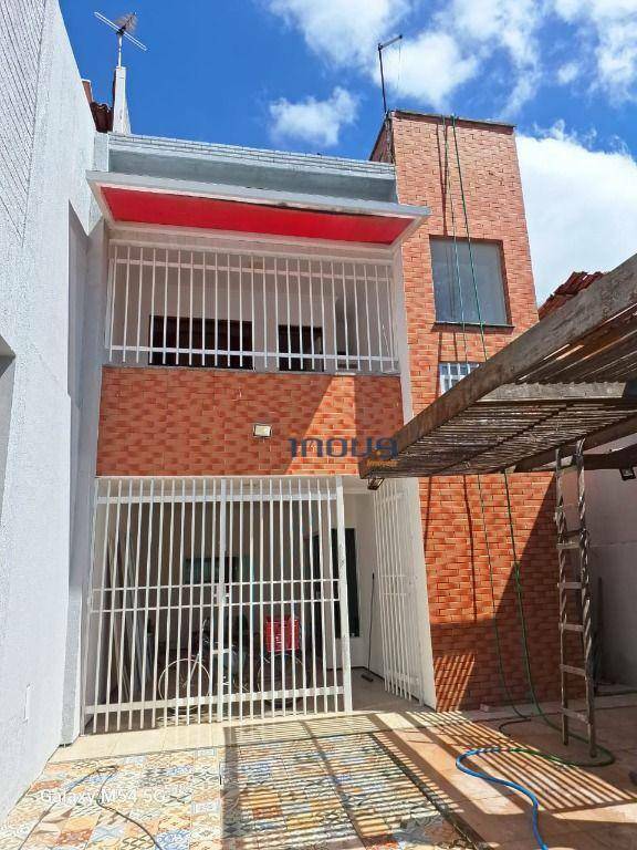 Casa à venda com 4 quartos, 170m² - Foto 2