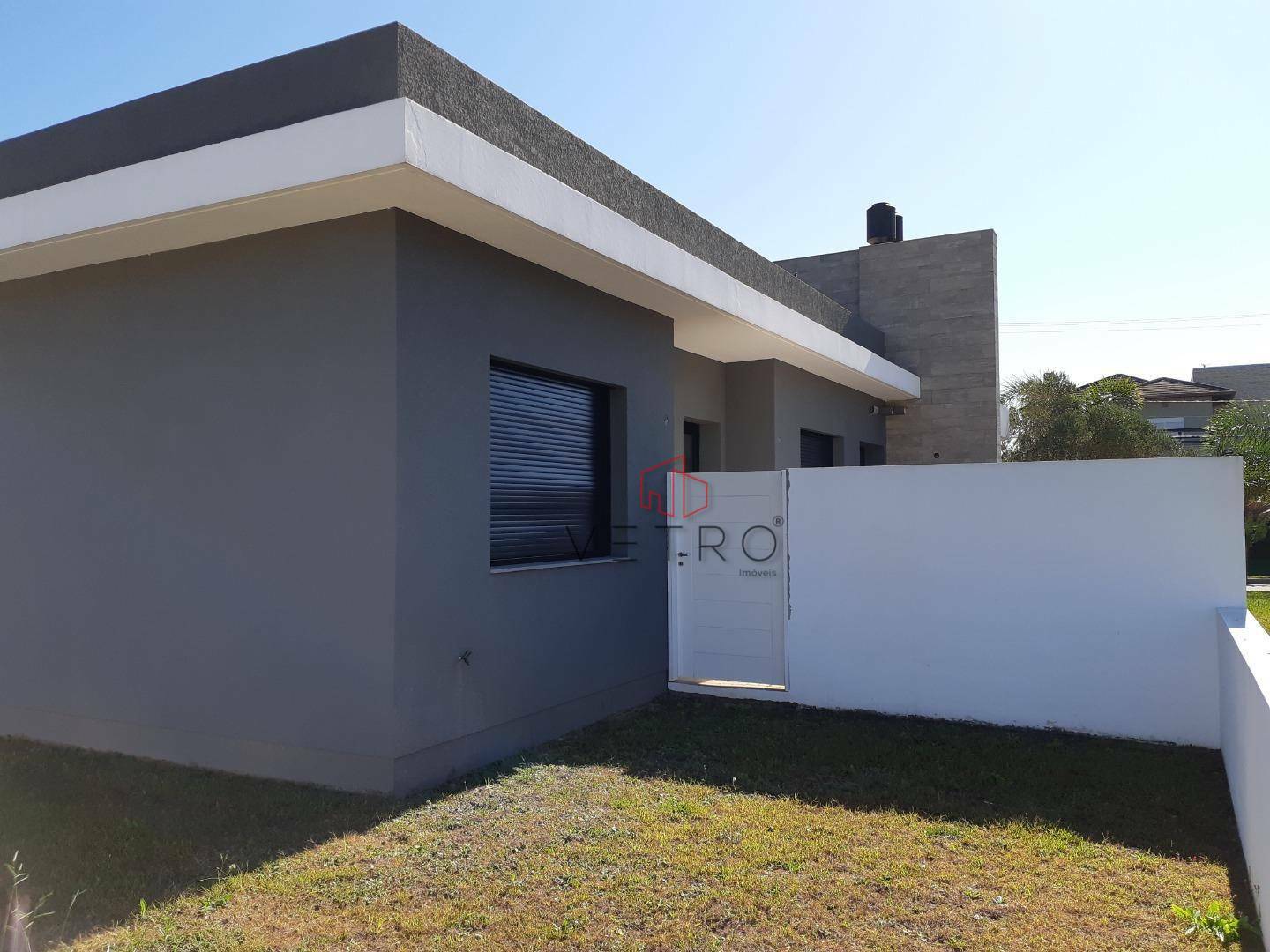 Casa de Condomínio à venda com 4 quartos, 204m² - Foto 7