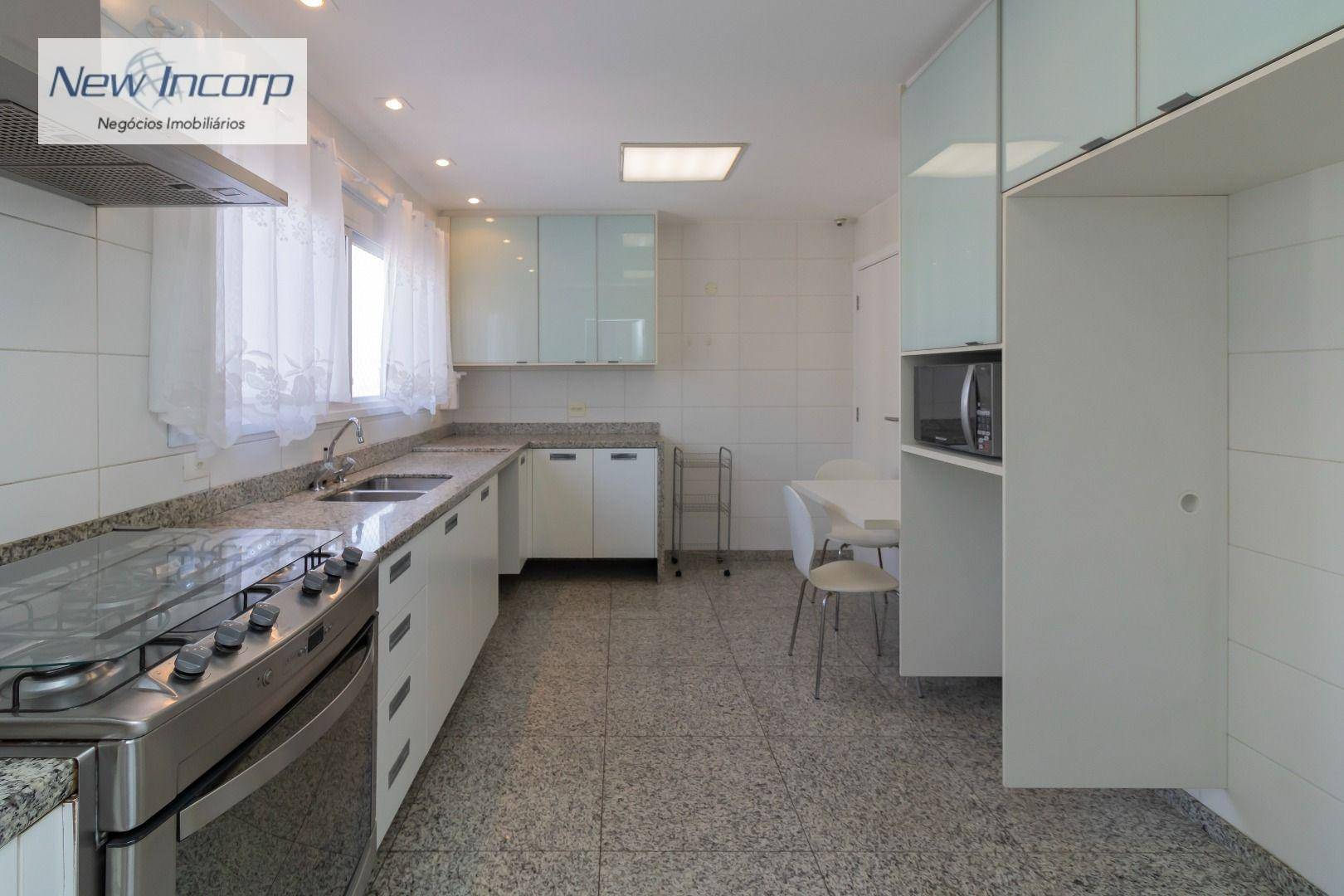 Apartamento à venda com 3 quartos, 267m² - Foto 17