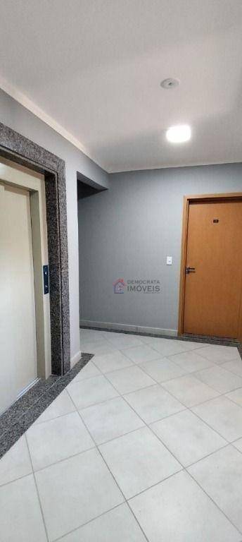 Cobertura à venda com 2 quartos, 110m² - Foto 8