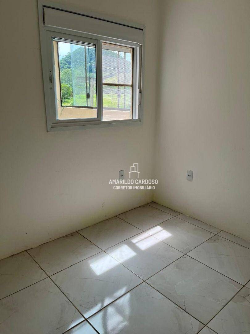 Casa para alugar com 2 quartos, 50M2 - Foto 3