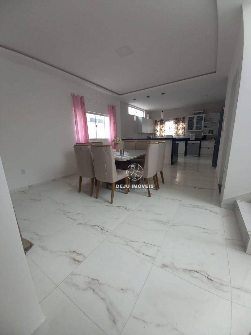 Casa à venda com 4 quartos, 180m² - Foto 9