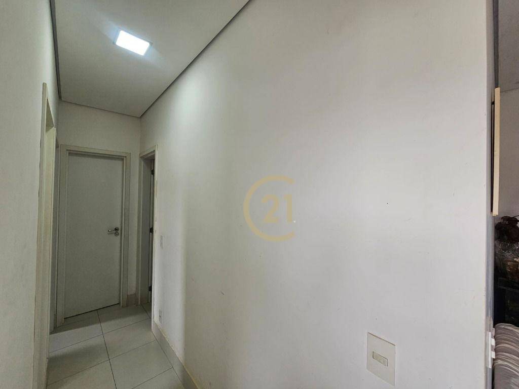 Apartamento à venda com 3 quartos, 73m² - Foto 18