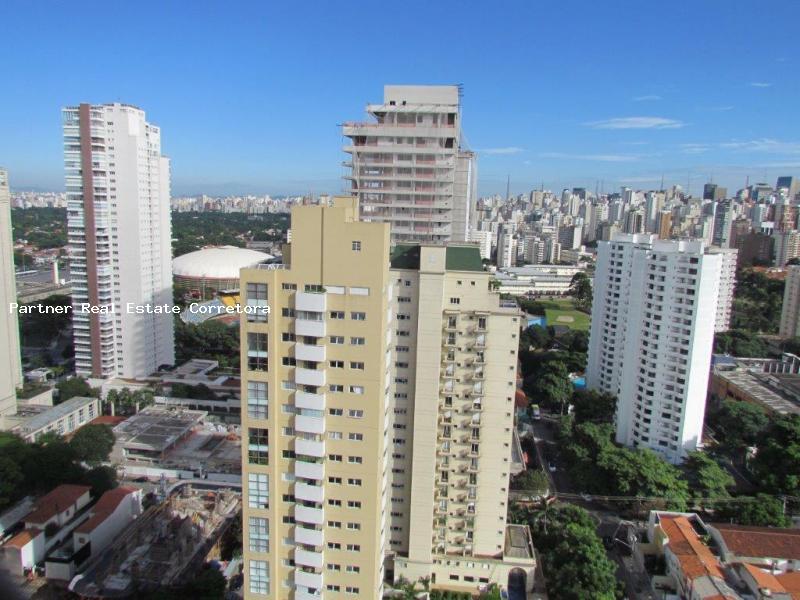 Apartamento à venda com 4 quartos, 306m² - Foto 5