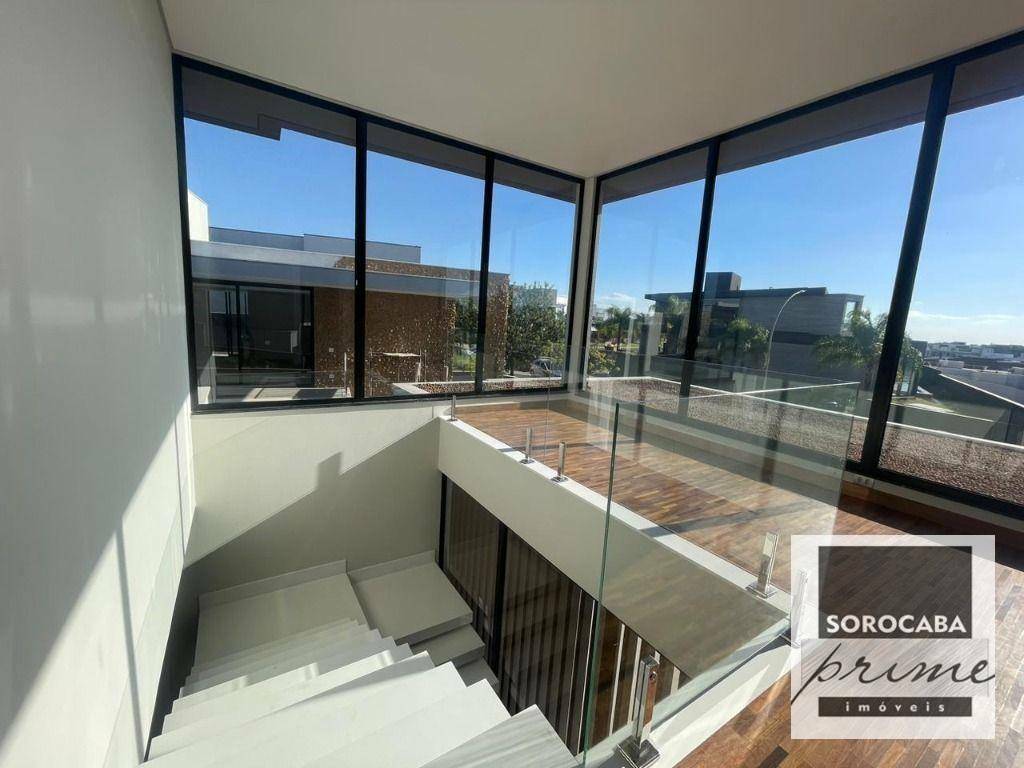 Sobrado à venda com 4 quartos, 358m² - Foto 1